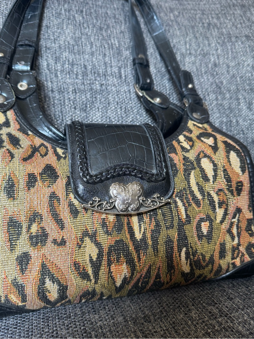 Y2K Bueno Leopard Print Shoulder Bag with Black Leather Trim & Butterfly Detail - Picture 2 of 15